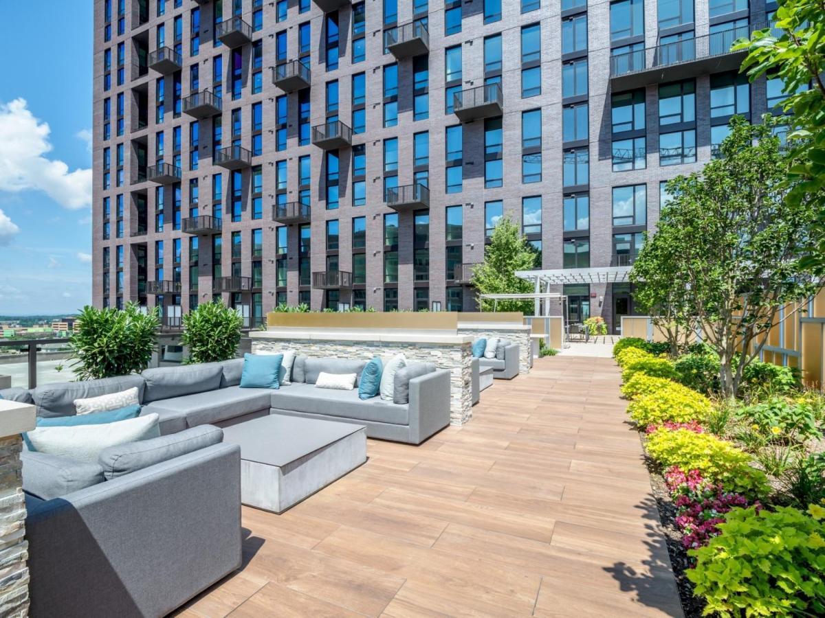 Bluebird Suites At Reston Town Center Exterior foto
