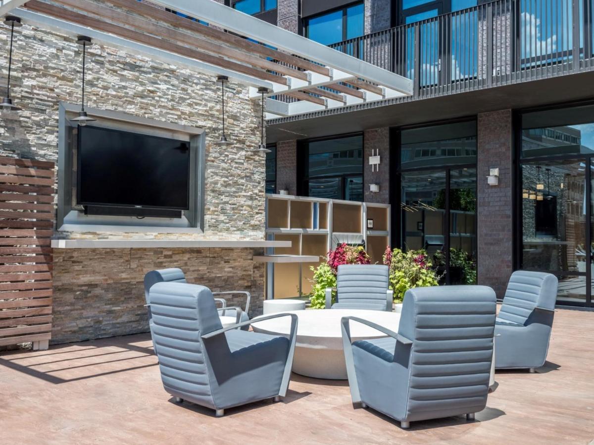 Bluebird Suites At Reston Town Center Exterior foto
